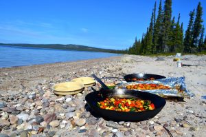 shore-lunch-great-bear -lake